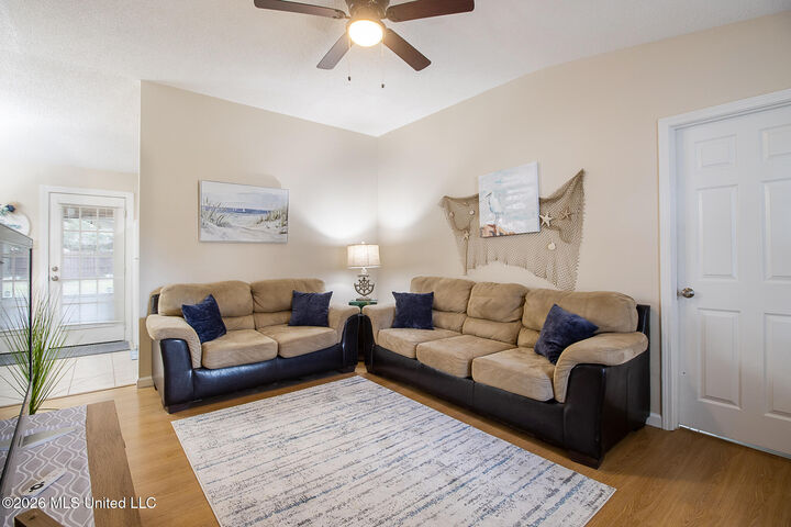 Property Photo: 492 Central Avenue MS 39507