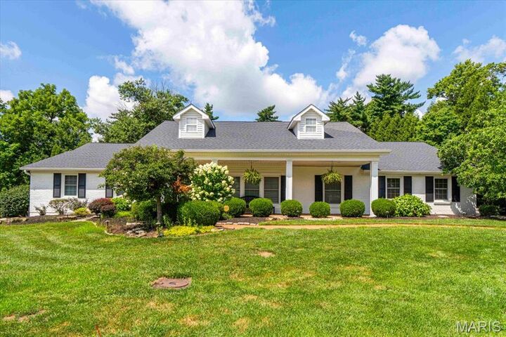 Property Photo: 1831 Camberly Road MO 63131