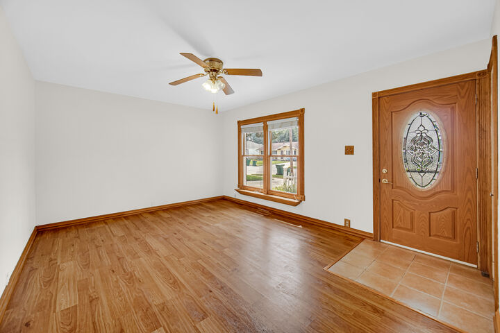 Property Photo:  724 Union Avenue  IL 60446 