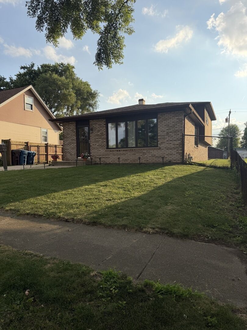 Property Photo: 11646 S Kedvale Avenue IL 60803