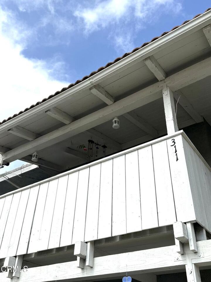 Property Photo:  1300 Saratoga Avenue 311  CA 93003 