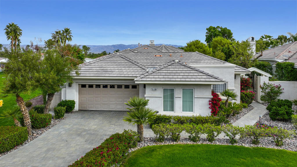 Property Photo:  51350 Via Sorrento  CA 92253 