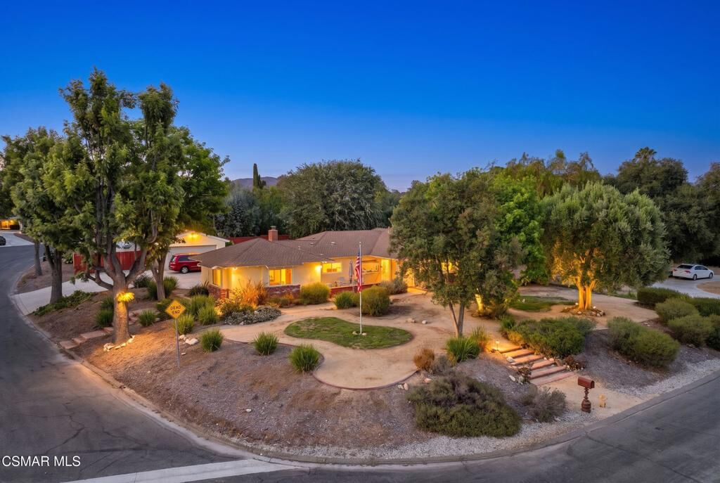 Property Photo:  1782 Montgomery Road  CA 91360 