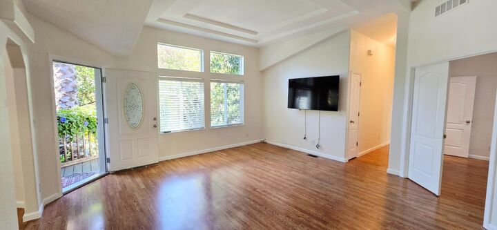 Property Photo: 211 Full Circle CA 95618