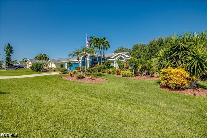 Property Photo:  4600 SW 5th Place  FL 33914 