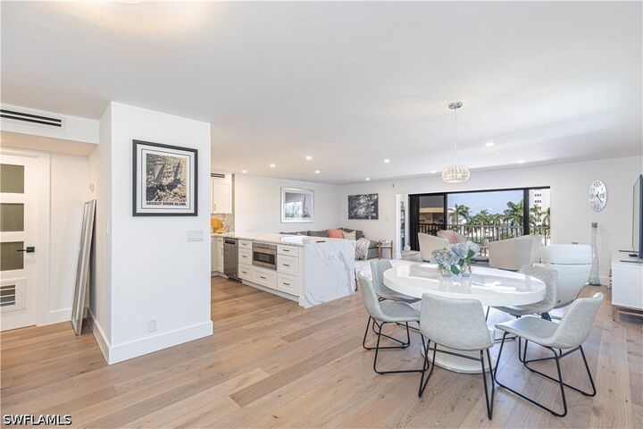 Property Photo: 2880 Gulf Shore Boulevard N 509 FL 34103