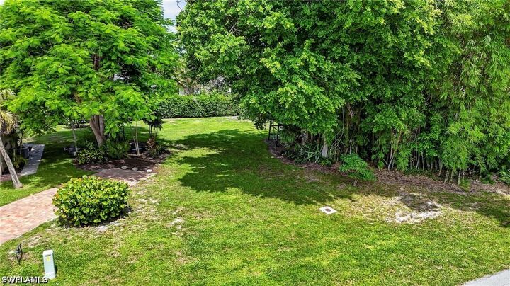 Property Photo:  27506 Playa Del Rey Lane  FL 34135 