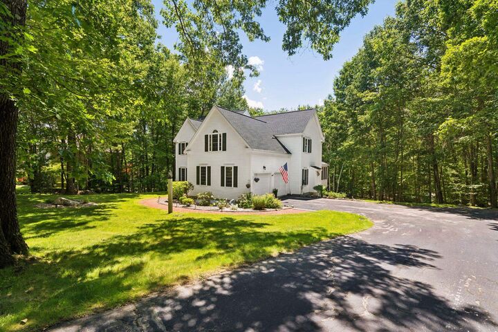 Property Photo: 14 Whittier Drive NH 03304