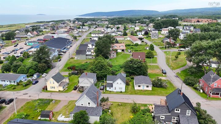 Property Photo:  87 Church Street  NS B0E 1N0 