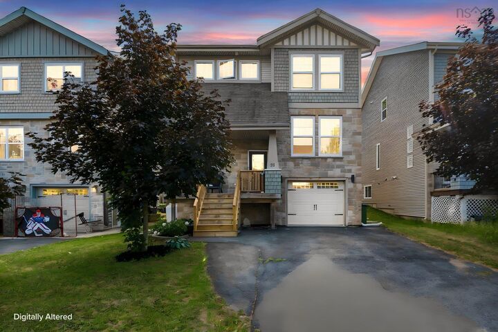 51 Capstone Crescent — photo 1
