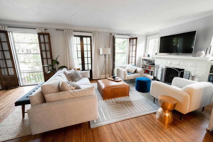 Property Photo: 1866 Jefferson Avenue MN 55105