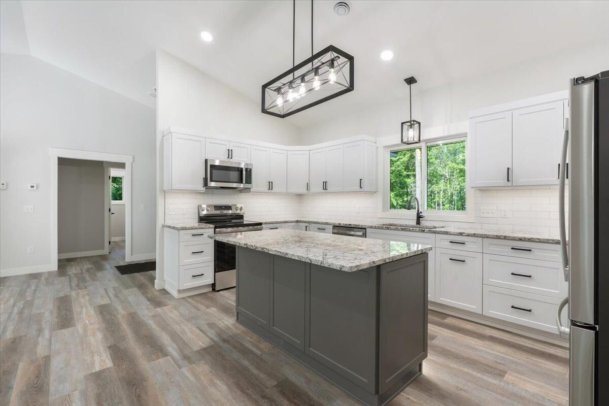 Property Photo: 1622 Maplewood Ridge Road MN 56401