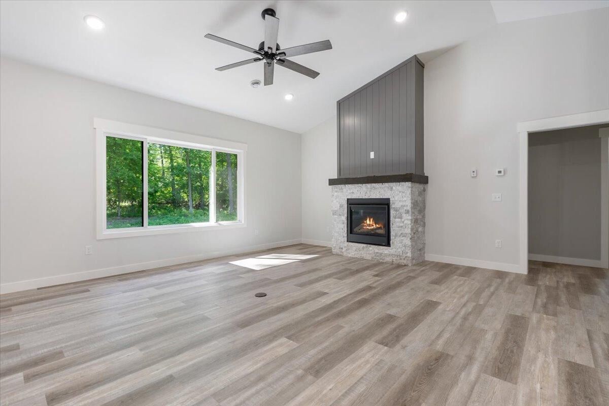 Property Photo:  1622 Maplewood Ridge Road  MN 56401 