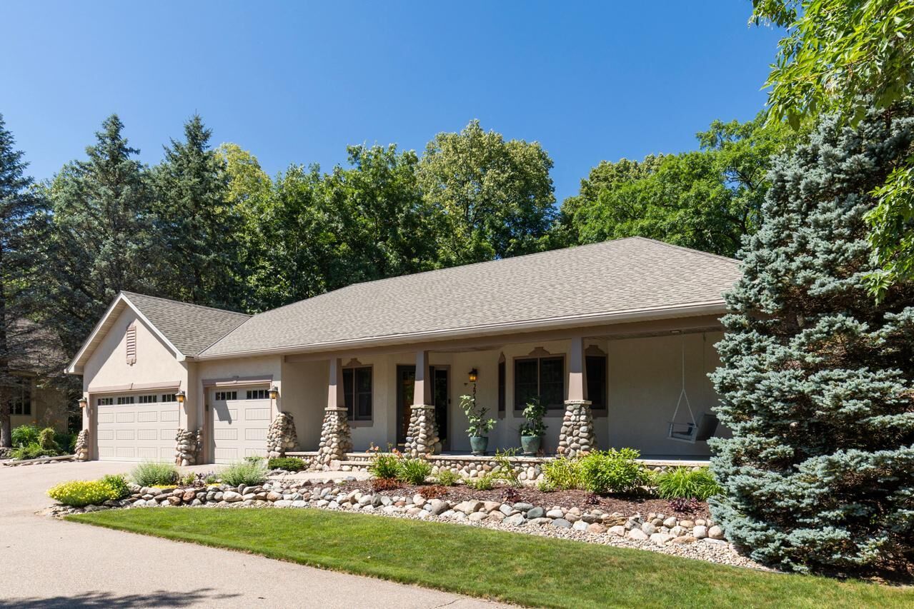 Property Photo:  2934 Canyon Road  MN 55318 