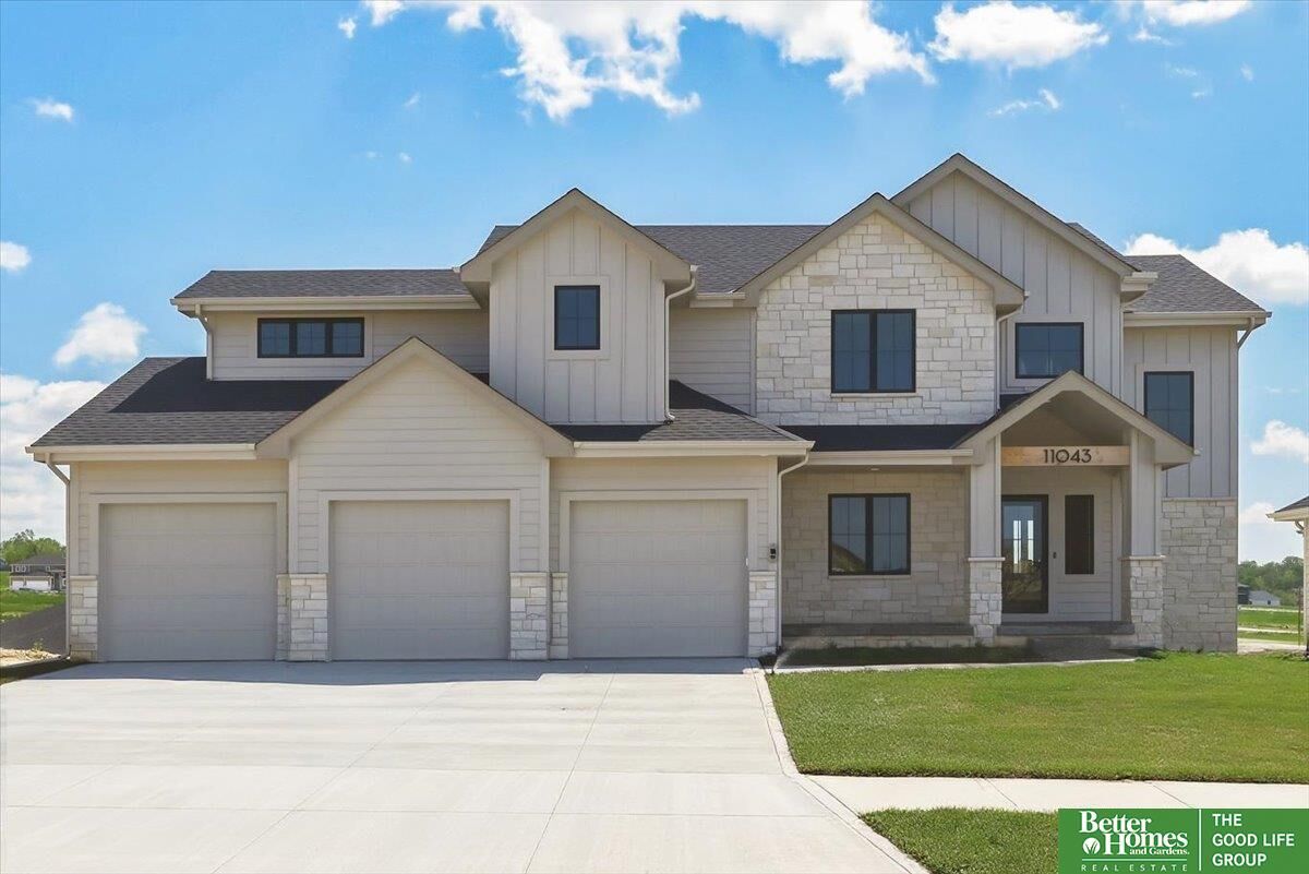 Property Photo: 11043 S 220th Street NE 68028