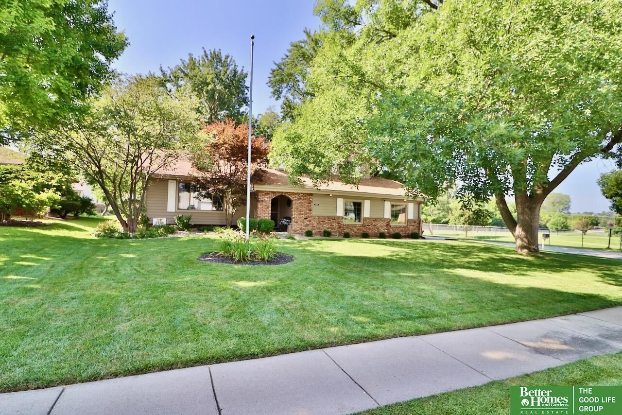Property Photo:  11635 Ruggles Street  NE 68164 