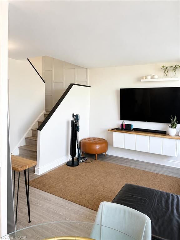 Property Photo:  2121 Roche Alley 514  ON L5K 2C7 