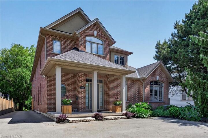 116 Livingston Avenue — photo 1