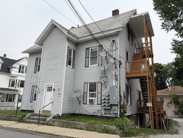 Property Photo:  48 Mt Pleasant Ave 2nd  MA 01453 