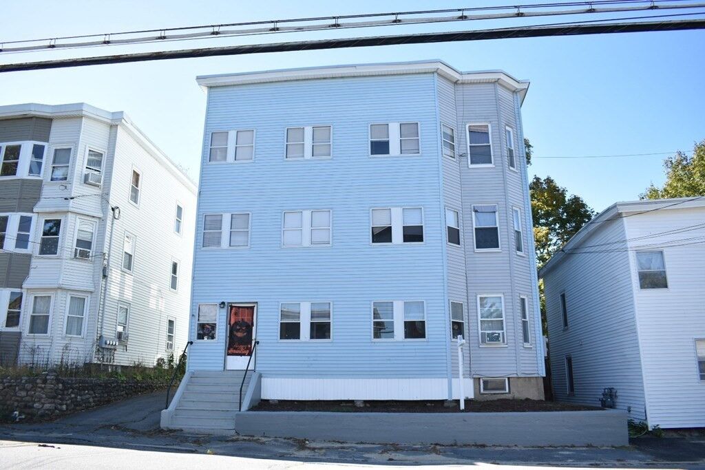 Property Photo:  142 Madison St  MA 01420 