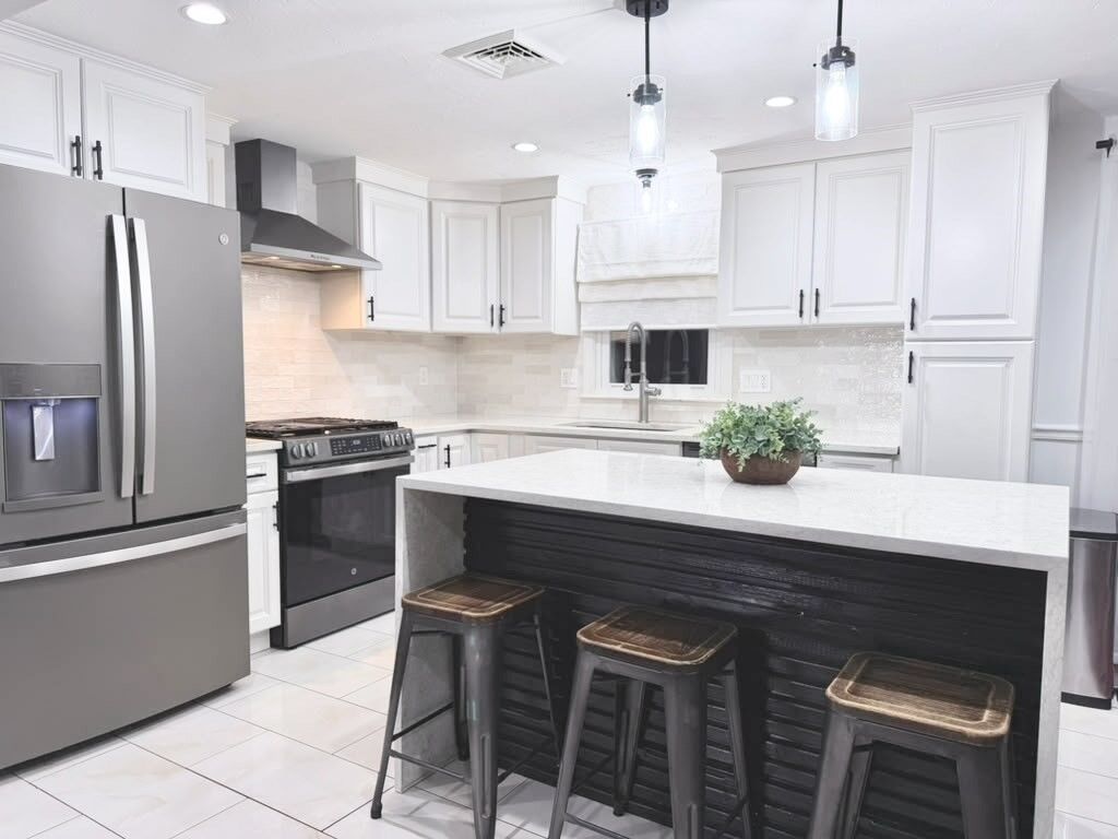 Property Photo: 15 Sycamore Street MA 01527
