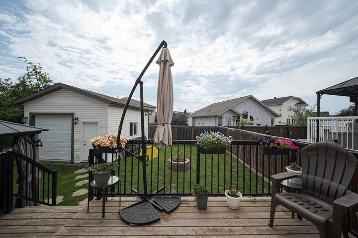 Property Photo:  141 Wilson Drive  AB T9H 5P6 