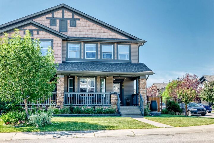 278 Luxstone Way SW — photo 1