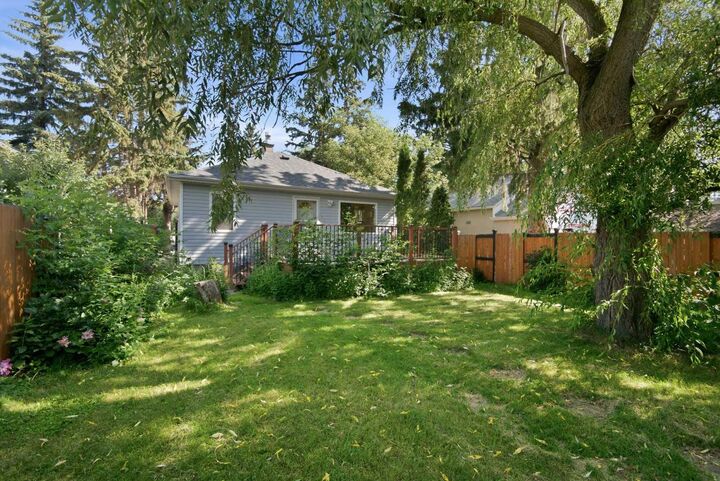 Property Photo: 4625 48 Street AB T4N 1S4