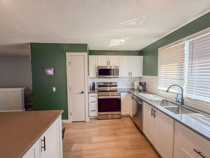 Property Photo: 119 Fallswater Crescent NE AB T3J 1B5