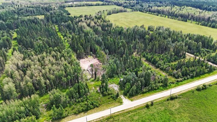 Photo de la propriété:  Range Road 85  AB T7A 2A3 