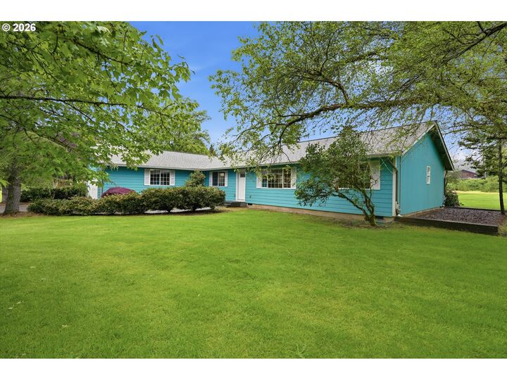 Property Photo: 14610 NE 328th Cir WA 98604