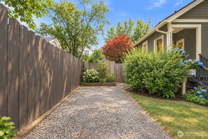 Property Photo: 1110 NW 70th Street WA 98117