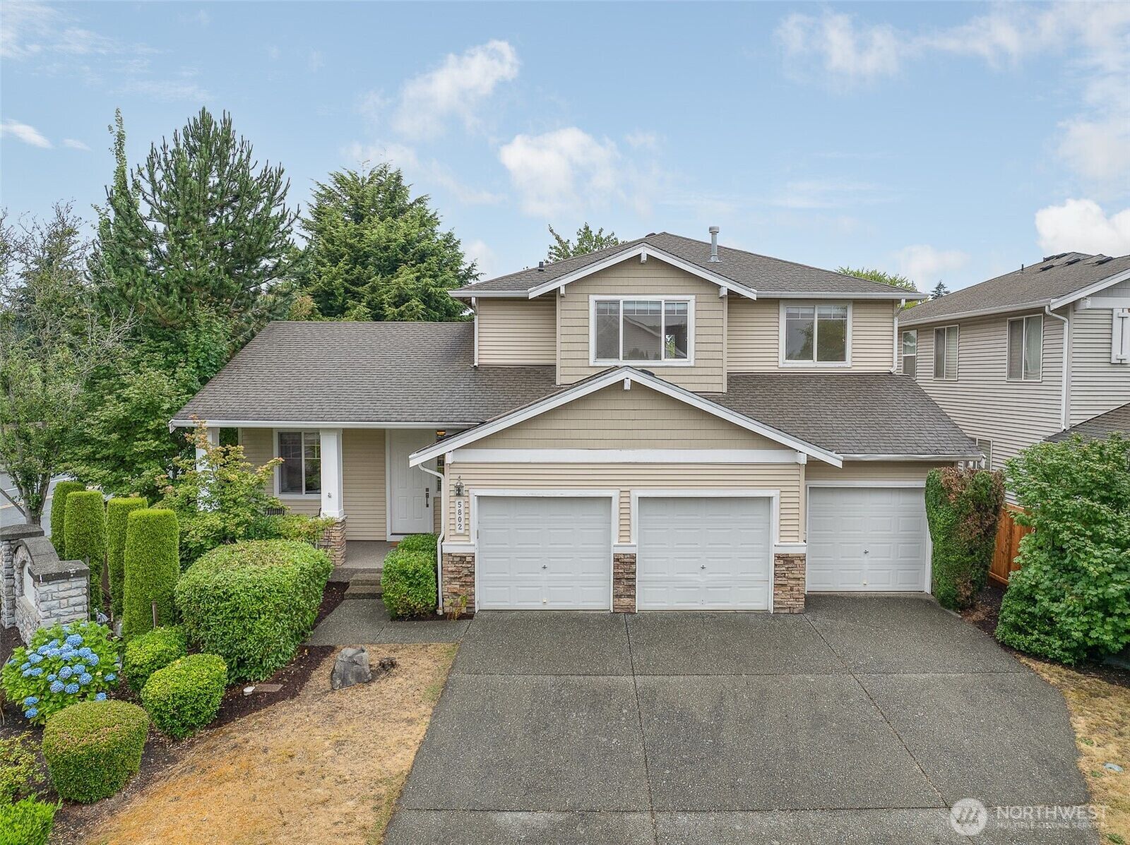 Property Photo: 5802 Nathan Avenue SE WA 98092