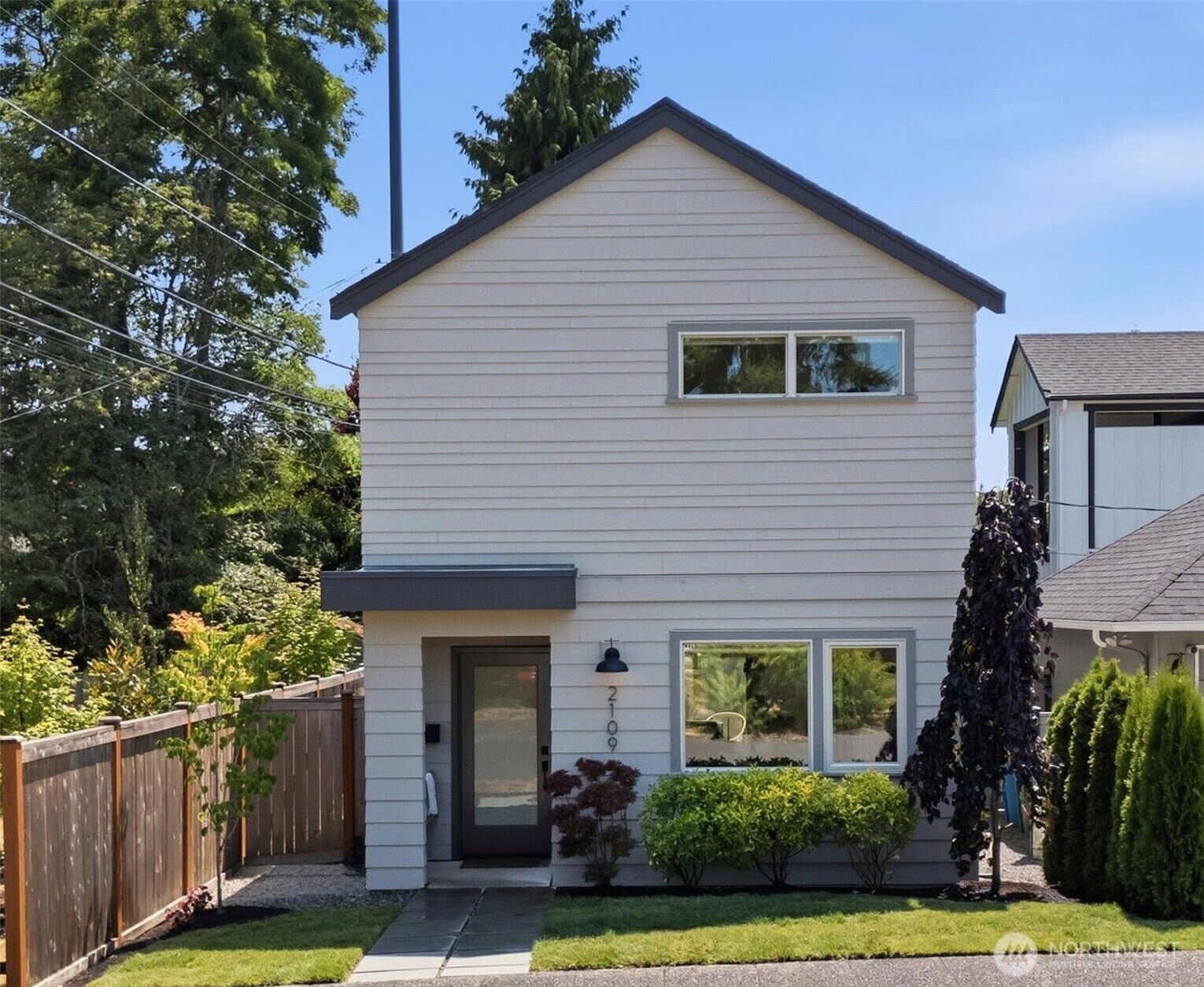 Property Photo: 2109 NE 83rd Street WA 98115