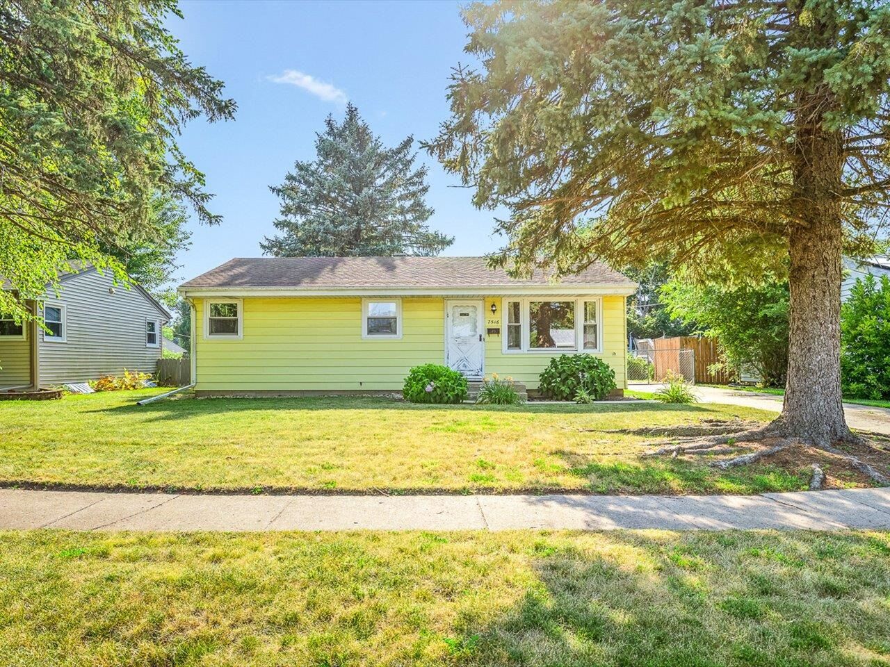 Property Photo:  7516 Orion Street  IL 61111 