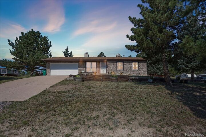 Property Photo: 751 S Pearl Street CO 80107