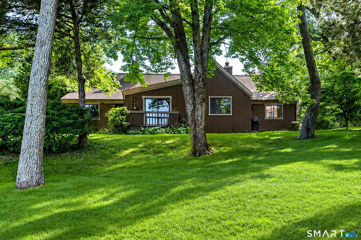 Property Photo:  383 Sequoia Lane B  CT 06614 
