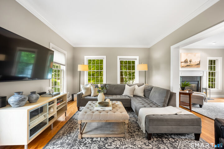 Property Photo: 5 Drumlin Road CT 06880