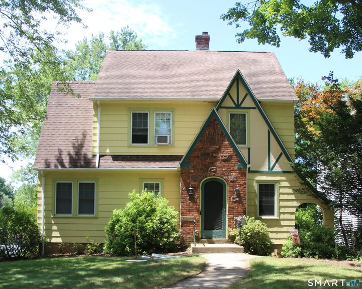 Property Photo: 605 Wolcott Hill Road CT 06109