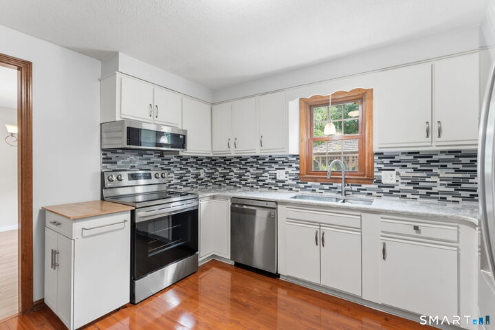 Property Photo:  75 Grissom Road  CT 06042 