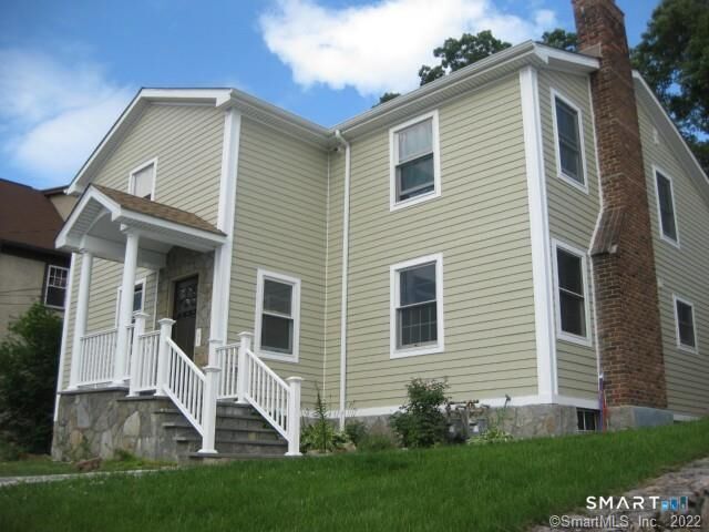 Property Photo: 95 Highview Avenue 2 CT 06907