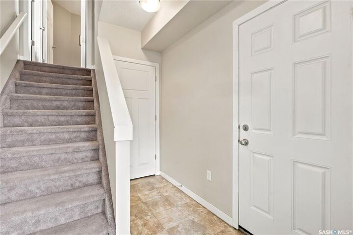 Property Photo: 4533 Delhaye Way 32 SK S4W 0M2