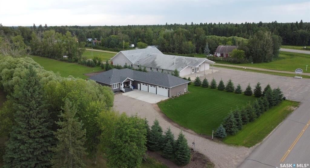 Property Photo:  105 Tindall Avenue  SK S0E 1E0 