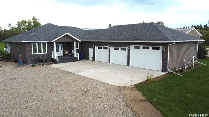 105 Tindall Avenue — photo 1