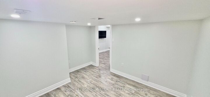 Property Photo:  16A Hutton Crescent  ON L7C 1B1 
