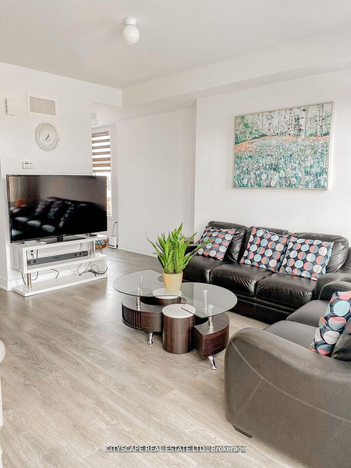 Property Photo: 3038 Islington Avenue ON M9L 0A6