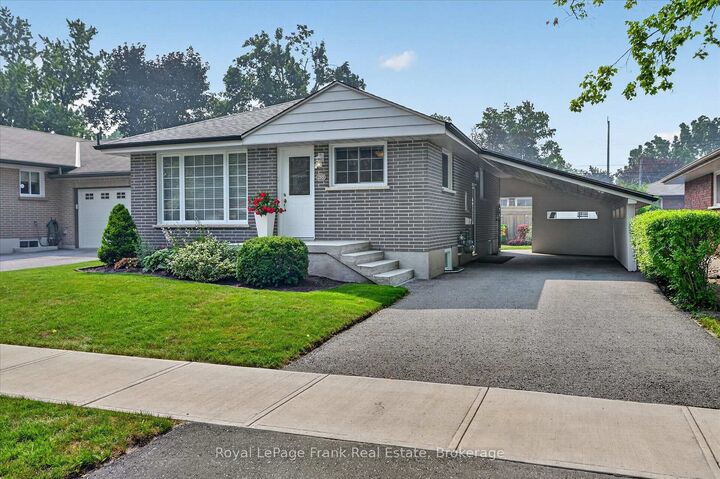 Property Photo: 285 St Annes Crescent ON K9H 5J3