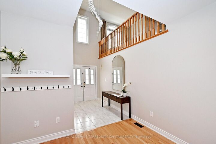 124 Milby Crescent — photo 1