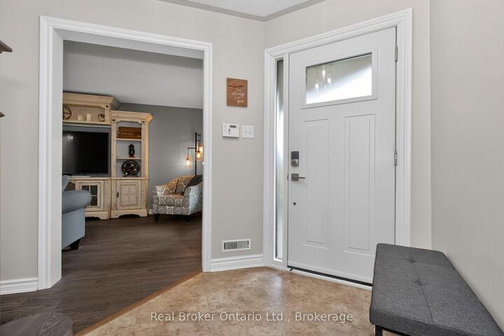 Property Photo: 94 Golden Meadow Road ON L4N 7G4