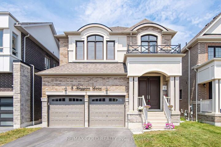 8 Huggins Drive — photo 1